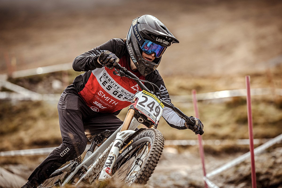 LeoGodin_2025_BD-by-digital-downhill_02